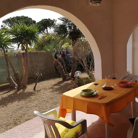 Casa vacanze Lory Porto Columbu - Perd'E Sali